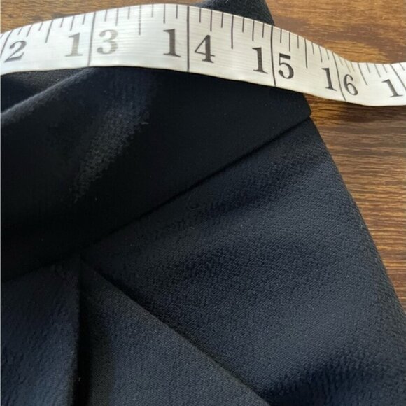 Aritzia Wilfred Allant Pant black crepe cropped lightweight trousers size 4 - Picture 13 of 16